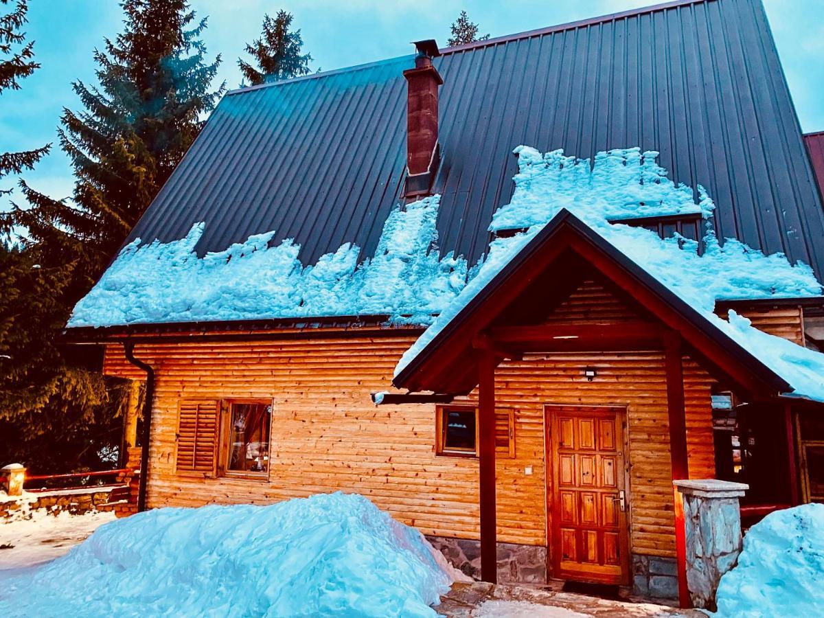 Vikend Kuca Dina